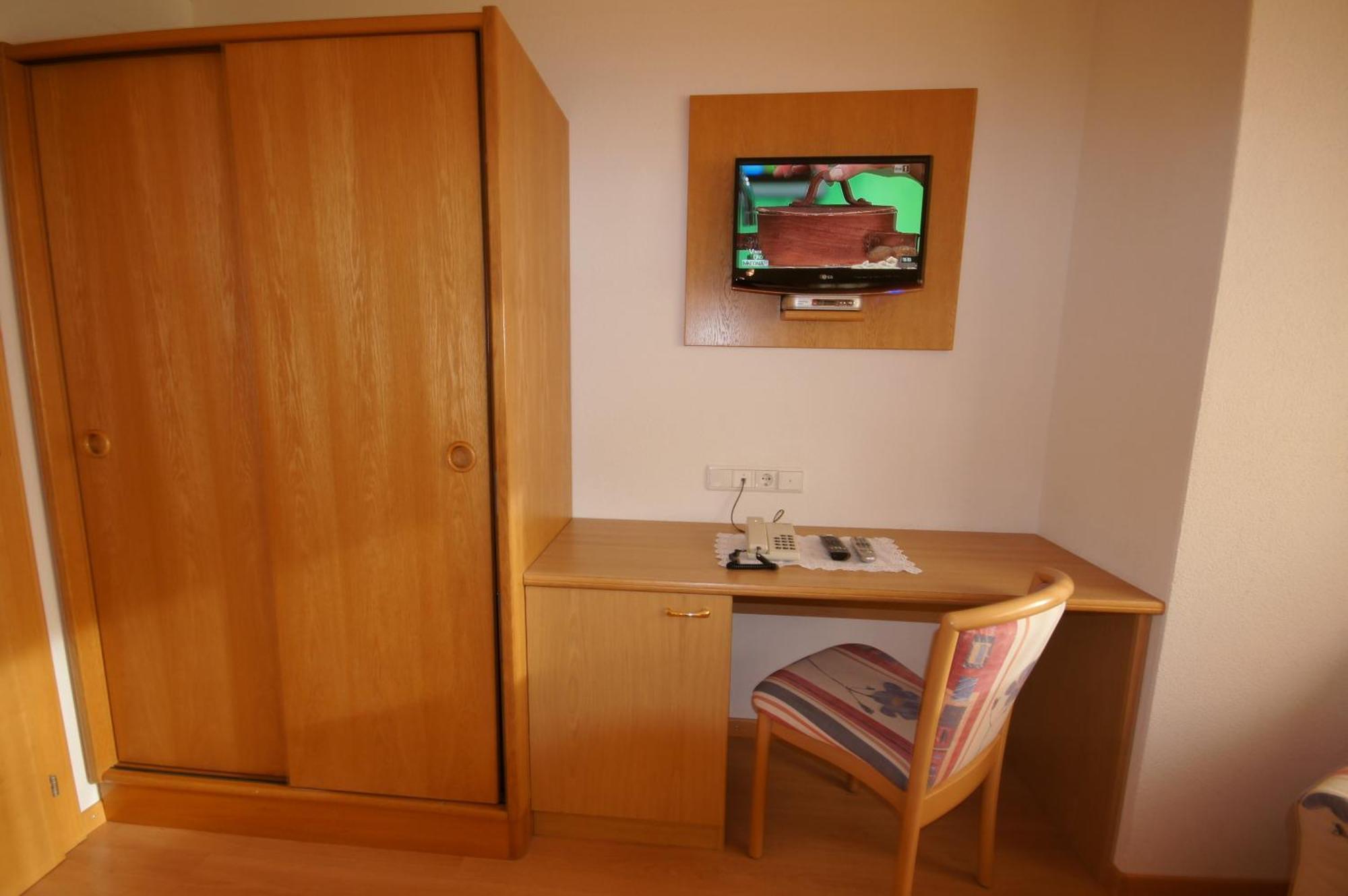 Hotel Akelei Brunico Cameră foto